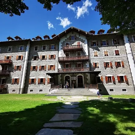 Appartamenti E Camere Del Re E Della Regina - Grand Hotel Ceresole Reale