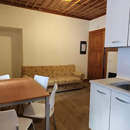 E Del Re E Della Regina - Grand Lägenhet *