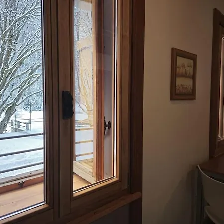 E Del Re E Della Regina - Grand Lägenhet