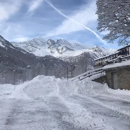 Appartamenti E Camere Del Re E Della Regina - Grand Hotel Ceresole Reale Apartment *