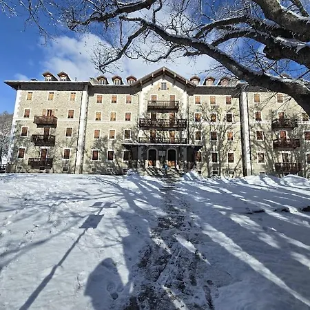 Appartamenti E Camere Del Re E Della Regina - Grand Hotel Ceresole Reale Apartmán *