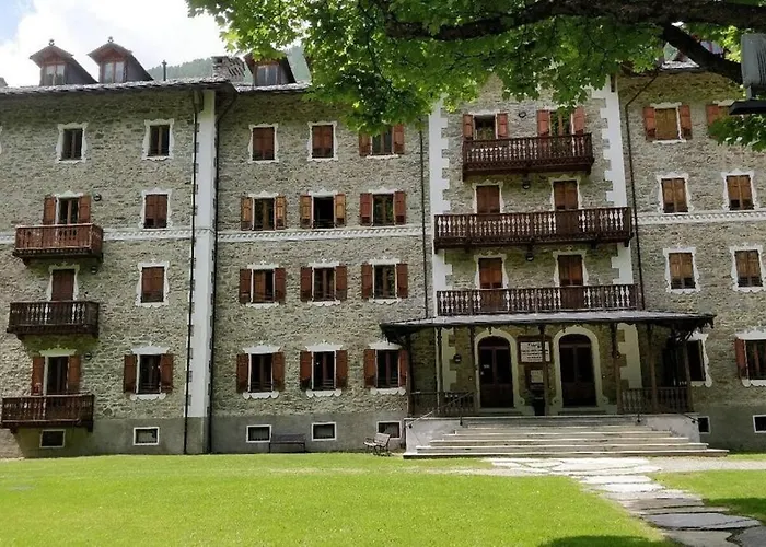 E Del Re E Della Regina - Grand 아파트