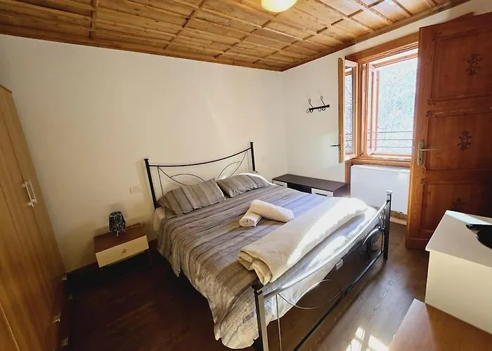 E Del Re E Della Regina - Grand 아파트